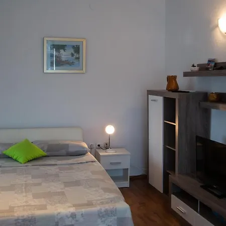 Miki Apartmán *