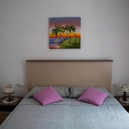 Miki Apartment *